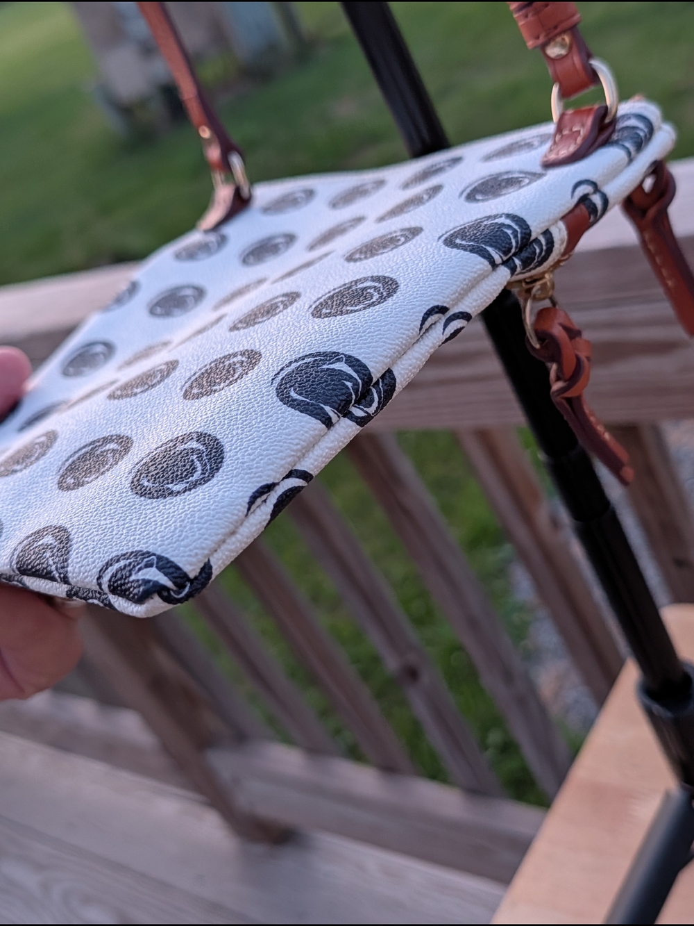 Dooney & Bourke Penn State Crossbody Bag In Pebbled Leather - Picture 13 of 16